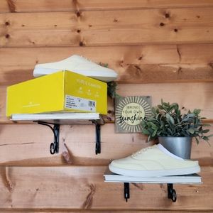 Vince Camuto NIB Celiste Fresh Lemon Canvas Sneaker Slip On Mule Washable‎ Sz 7M